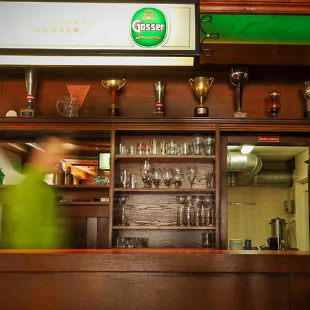 Alpenrose Hostel