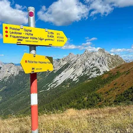 Alpenrose Hostel *